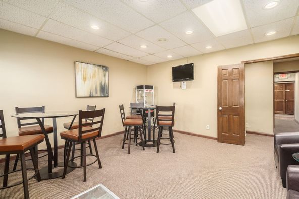 Suite 207